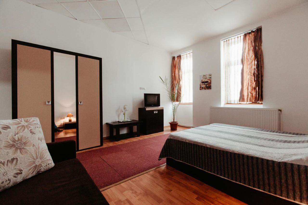 Casa Preturii Hotel Tîrgu Lăpuş Eksteriør billede